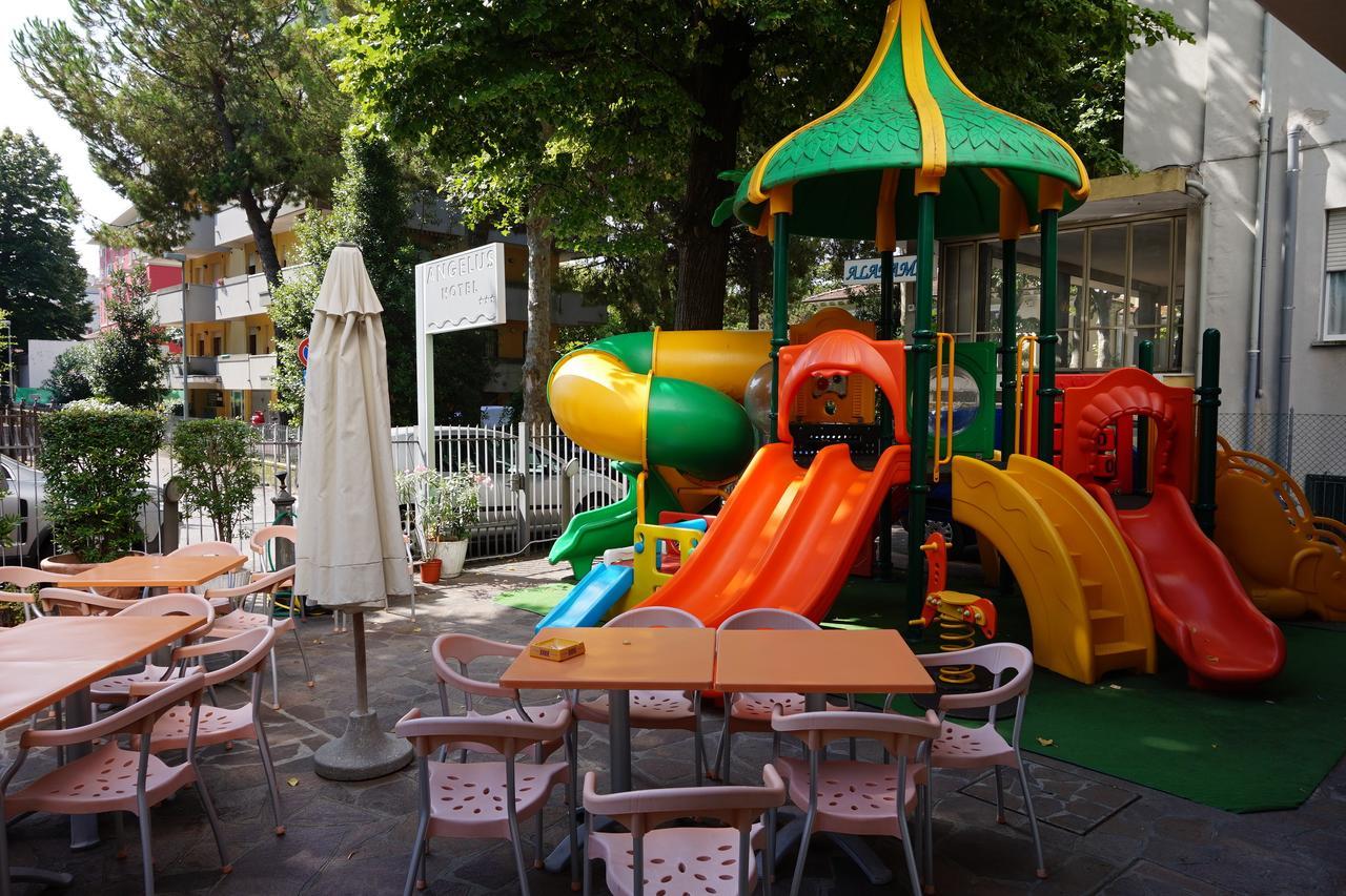 Hotel Angelus Rimini Exterior foto
